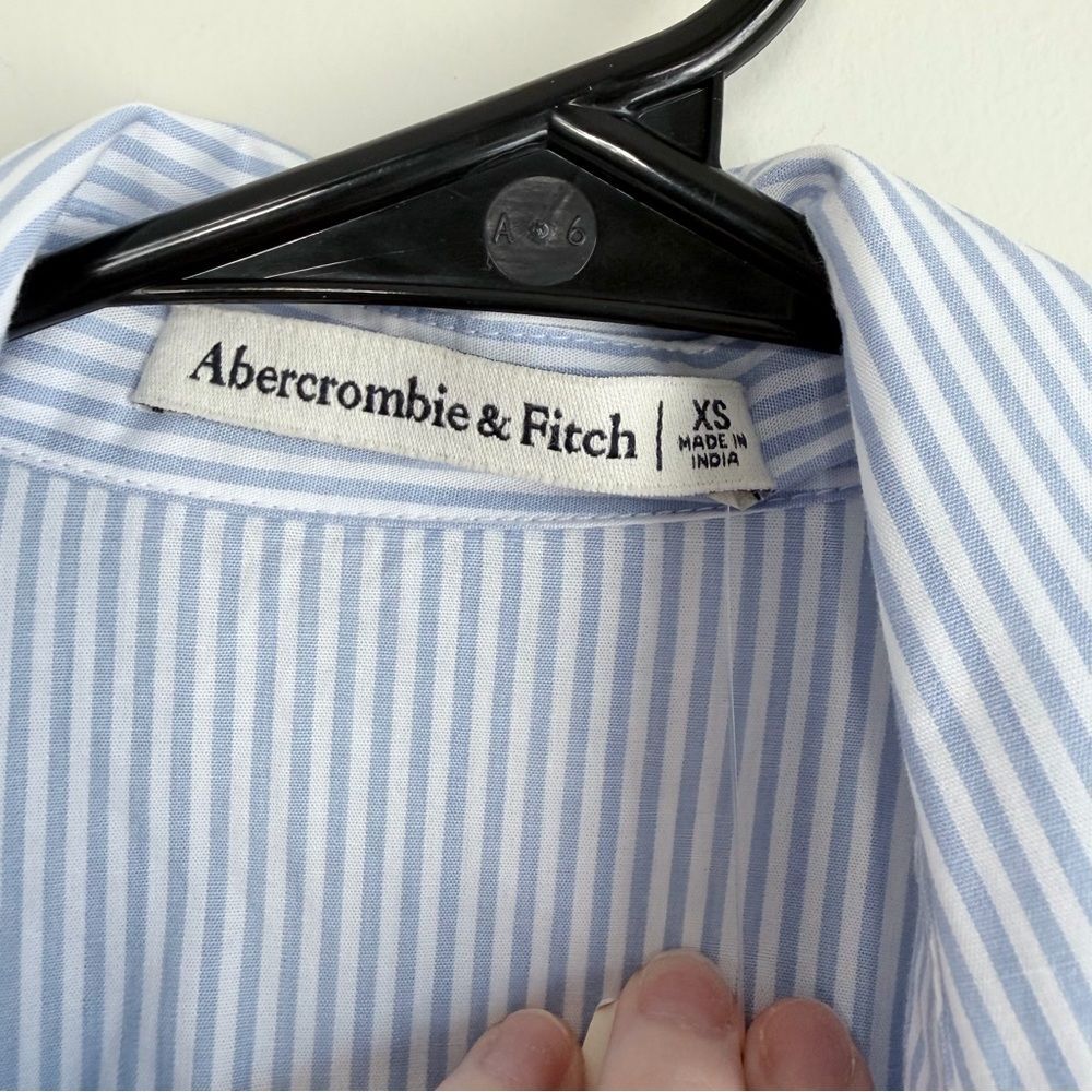 Abercrombie and Fitch Striped Button Down Tie Front Shirt - Picture 4 of 8
